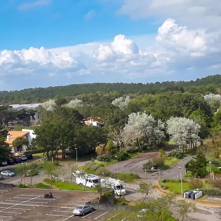 à 25m² Avec Terrasse * Saint-Jean-de-Monts